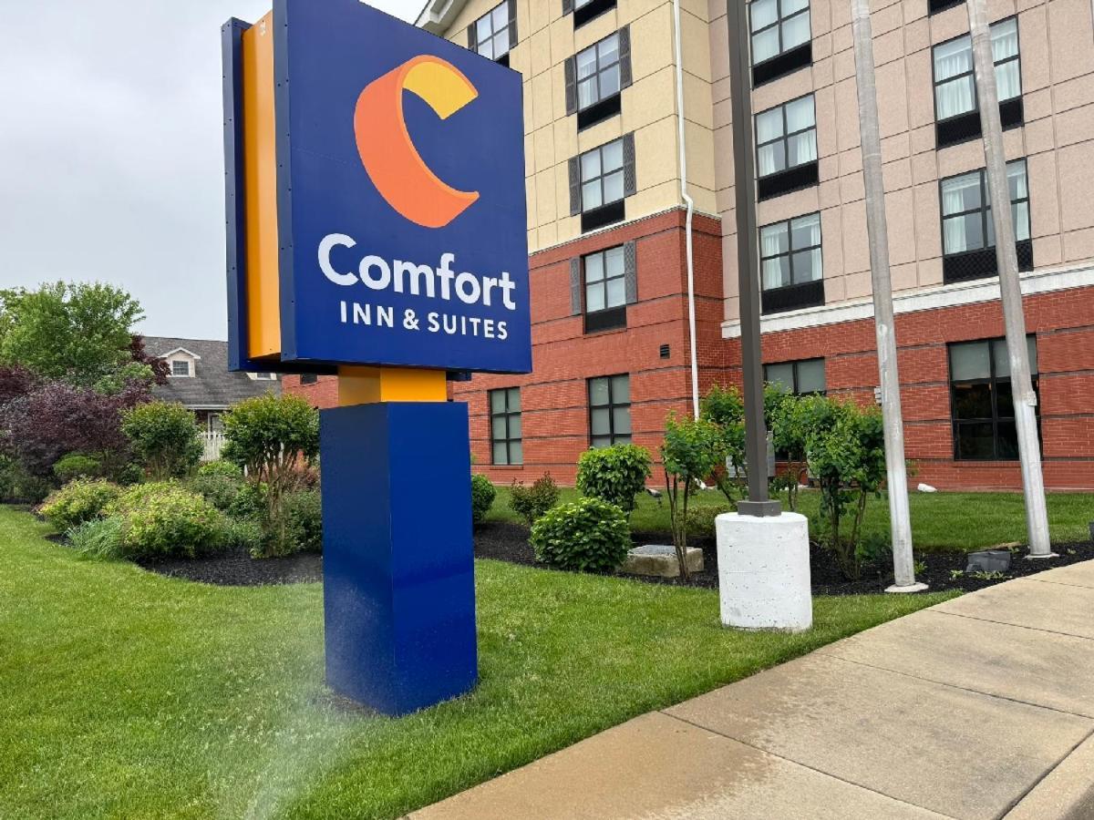 לקסינגטון פארק Comfort Inn & Suites מראה חיצוני תמונה