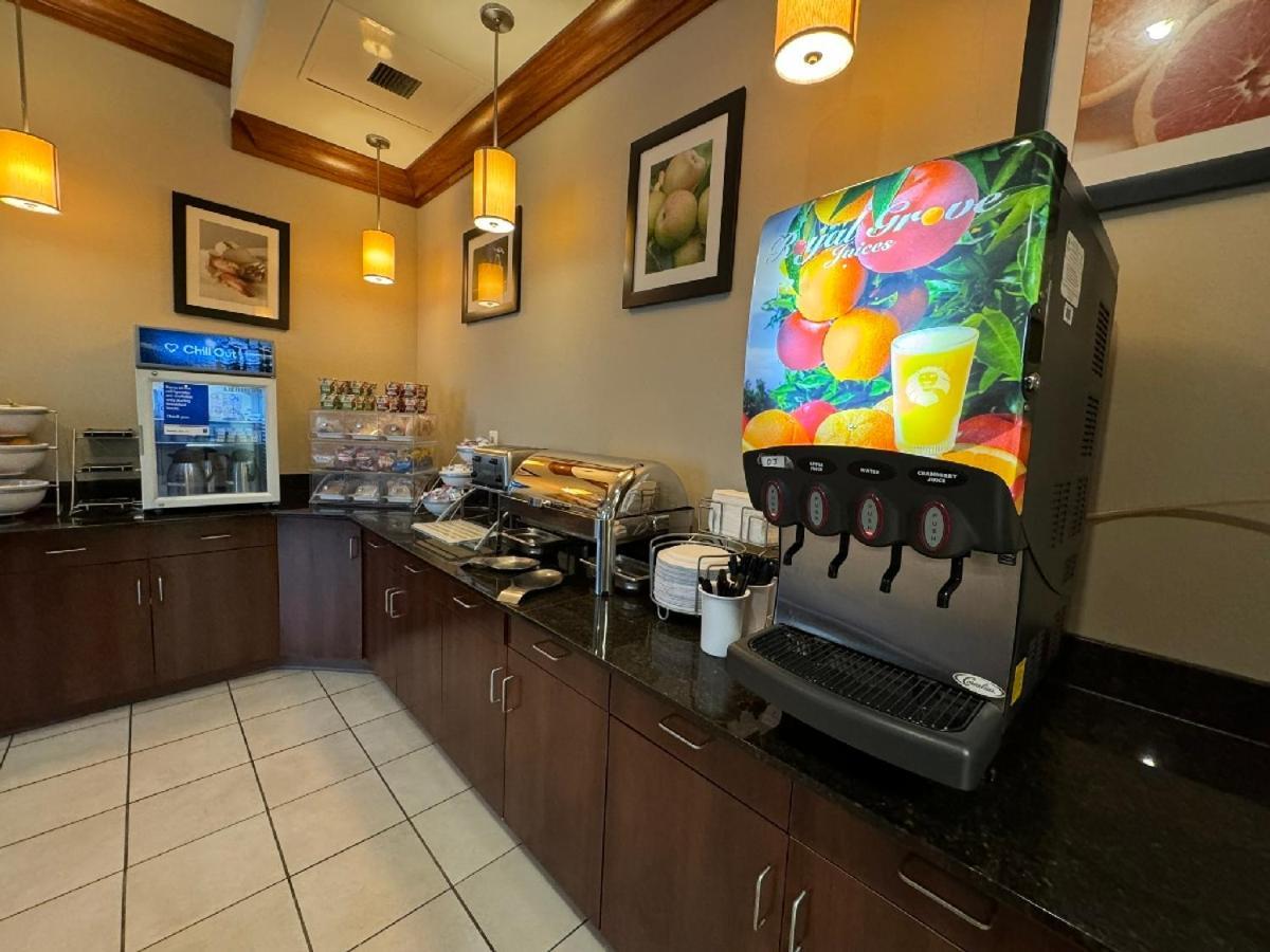 לקסינגטון פארק Comfort Inn & Suites מראה חיצוני תמונה